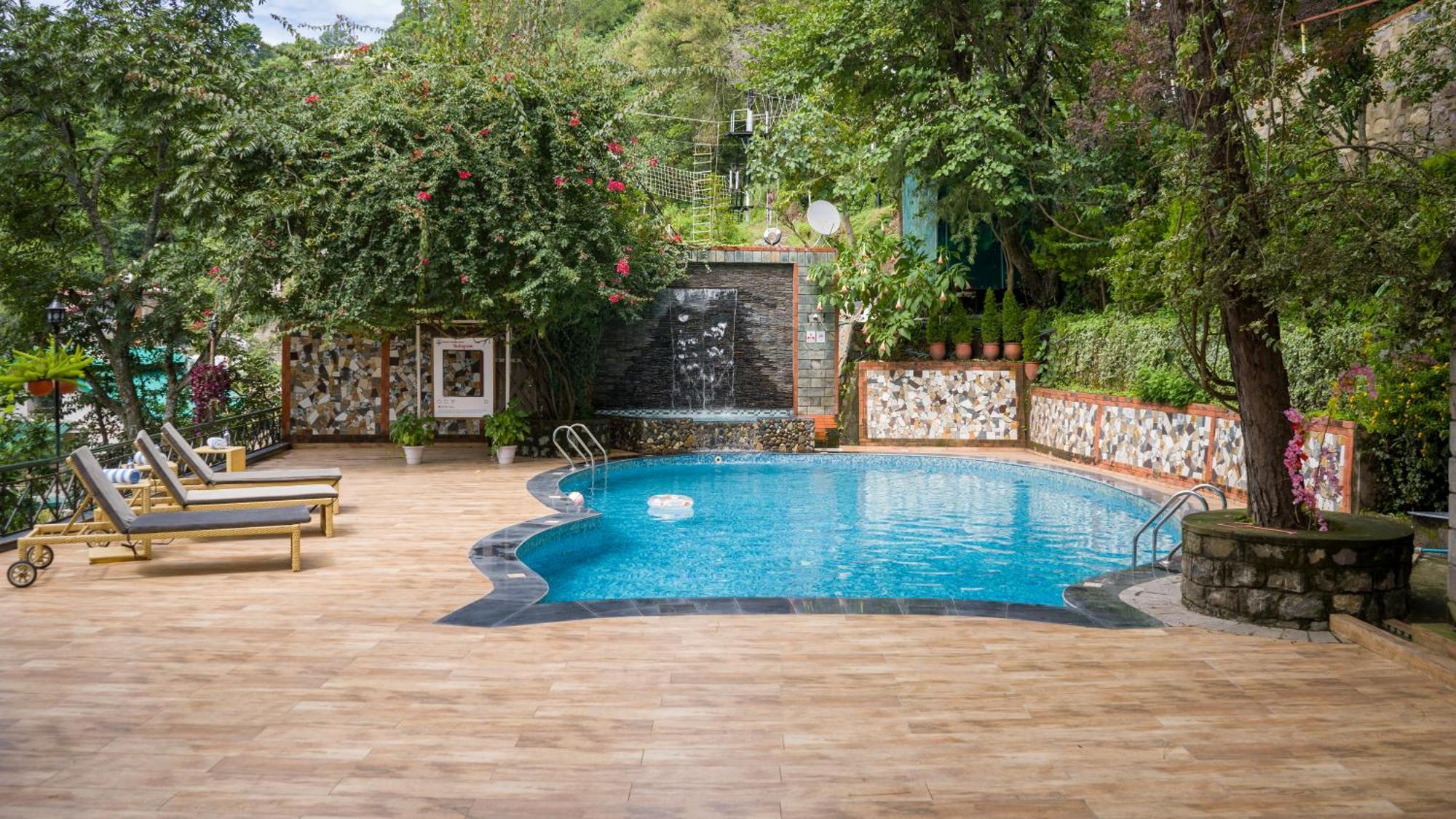 Winnies Holiday Resort & Spa Касаулі Екстер'єр фото